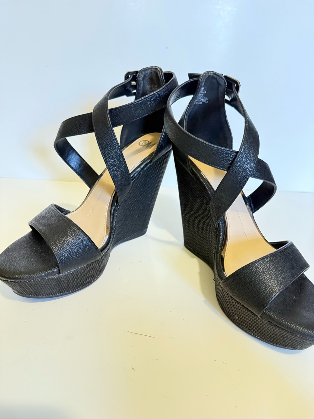 Black Women’s Crisscross Wedge Sandals